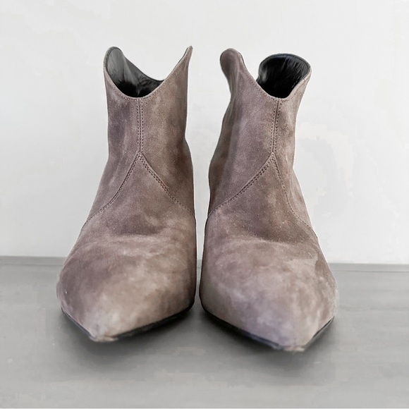 Saint Laurent Paris Road Gray Dipped Suede Heeled Ankle Bootie sz 38 - Picture 3 of 10
